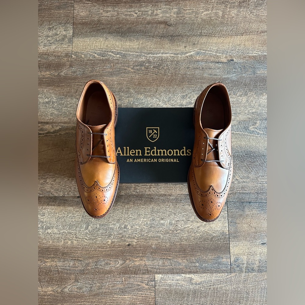 Allen Edmonds men’s dress shoes